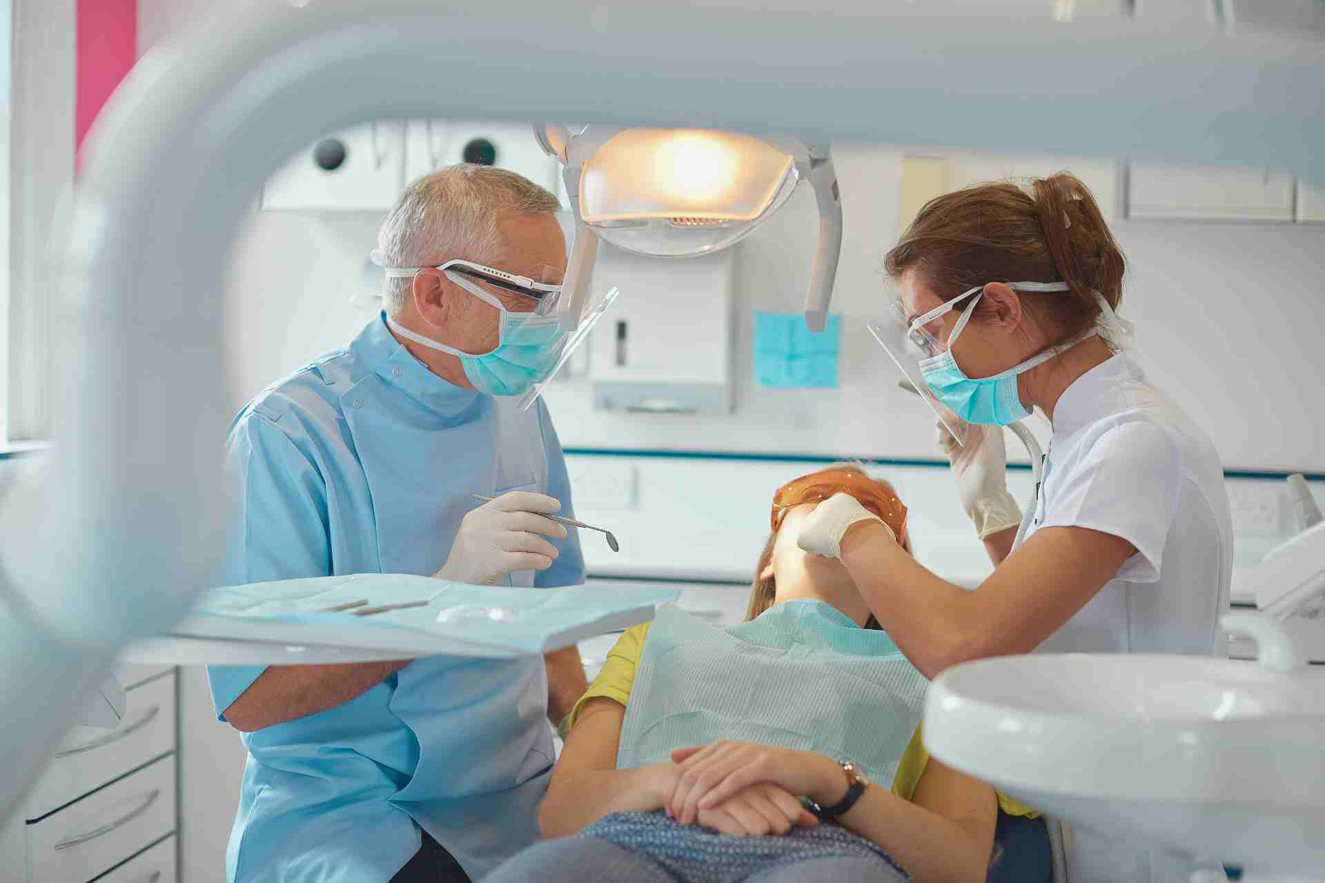 Dentist in Manito, IL